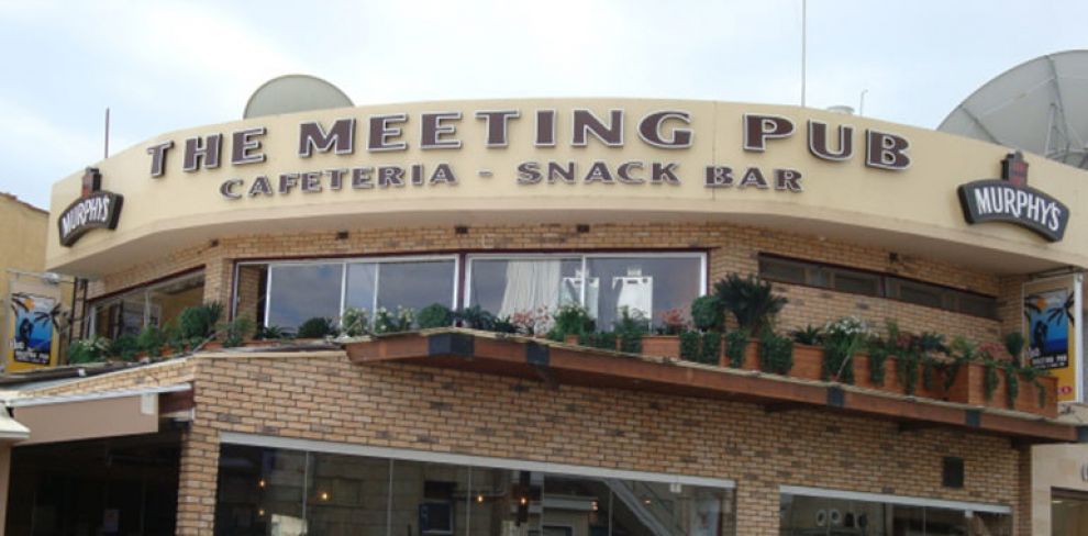 the meeting pub larnaca