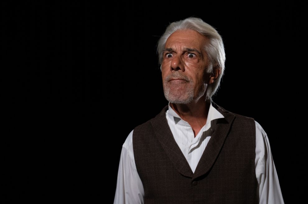 «Επείγον email από τον κύριο Τσέχωφ» στο Θέατρο Δέντρο