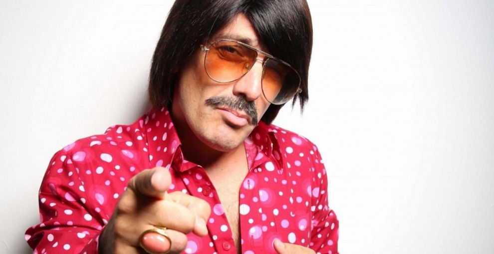 Tonis Sfinos & The Playmates στο Notes Live