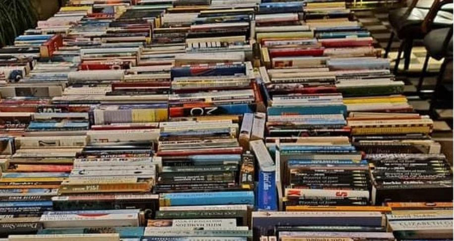 Επιστρέφει το μεγαλύτερο παζαράκι μεταχειρισμένου βιβλίου για καλό σκοπό στο Υφαντουργείο