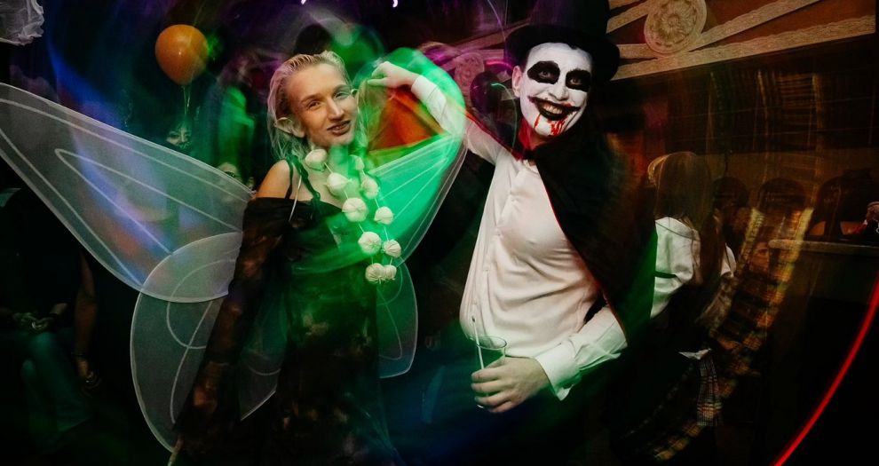 Spooky & retro Nostalgia Party στο Antonakis Music Hall 