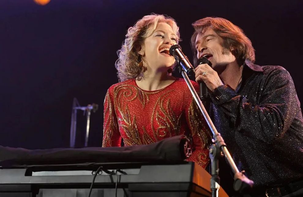 Song Sung Blue (Νέα ταινία)  