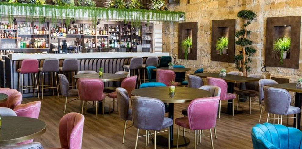 Stretto Café Lounge-Bar