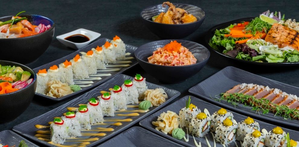 Akashi Sushi by PIER ONE