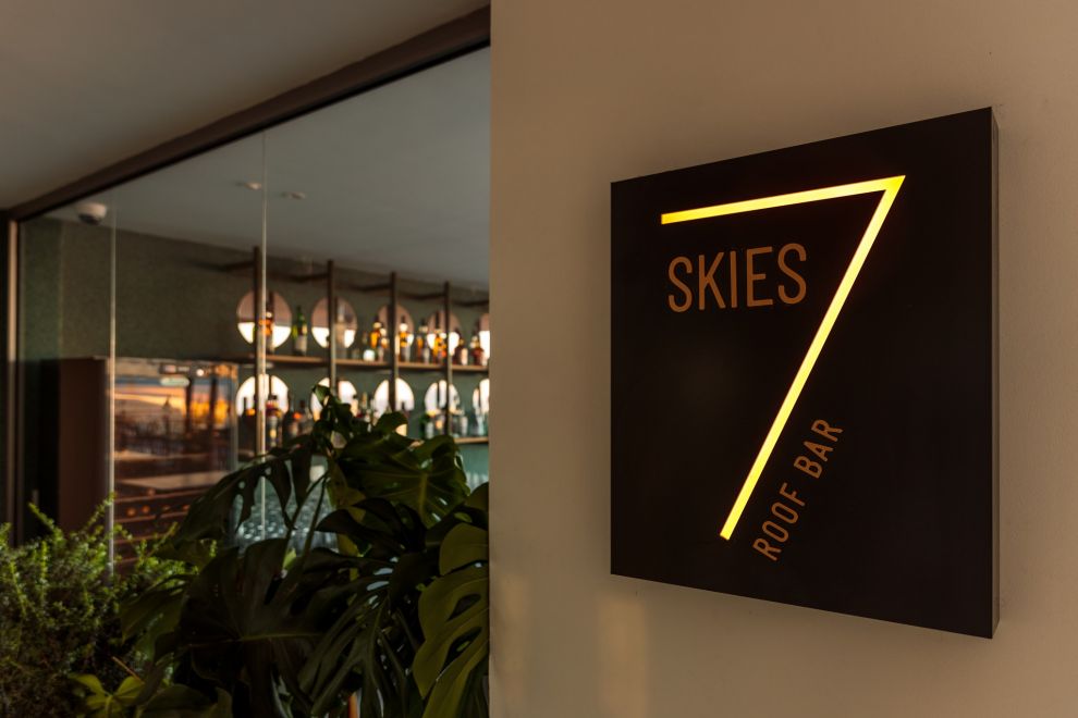 7 Skies Roof Bar Restaurants and Bars wiz cyprus guide