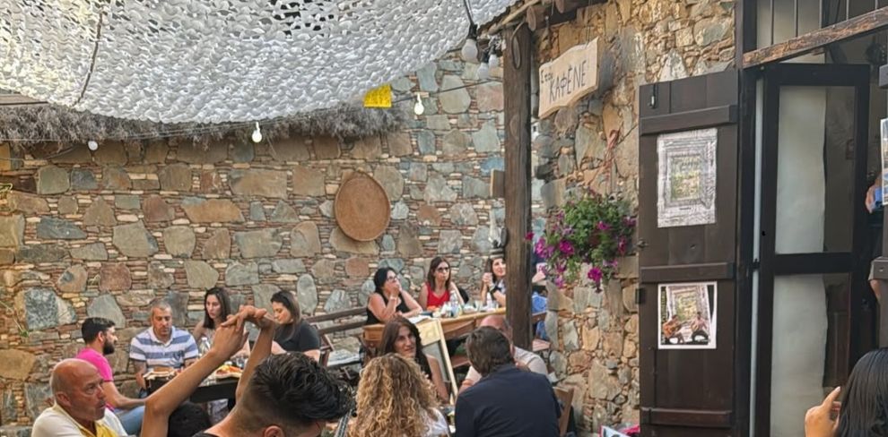 Στου Καφενέ 