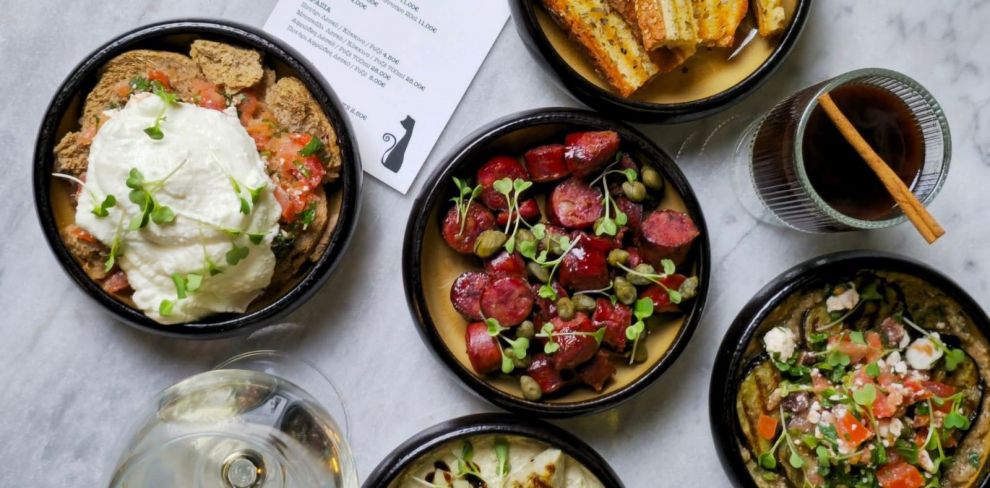 Μαύρη Γάτα (Η) 