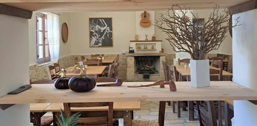 Ο Πλάτανος της Μαλλιάς